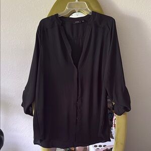 Apt. 9 Black Button-Up Blouse